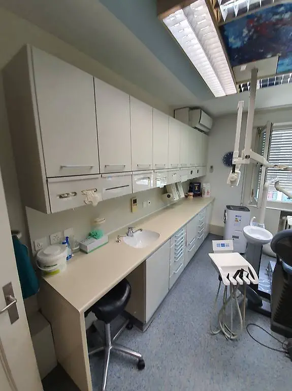 Baisch möbel dental