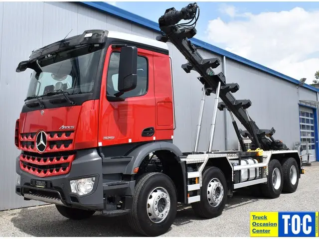 MERCEDES-BENZ, Arocs 3251 E6 8x4 AHK Retarder, Kettengerät