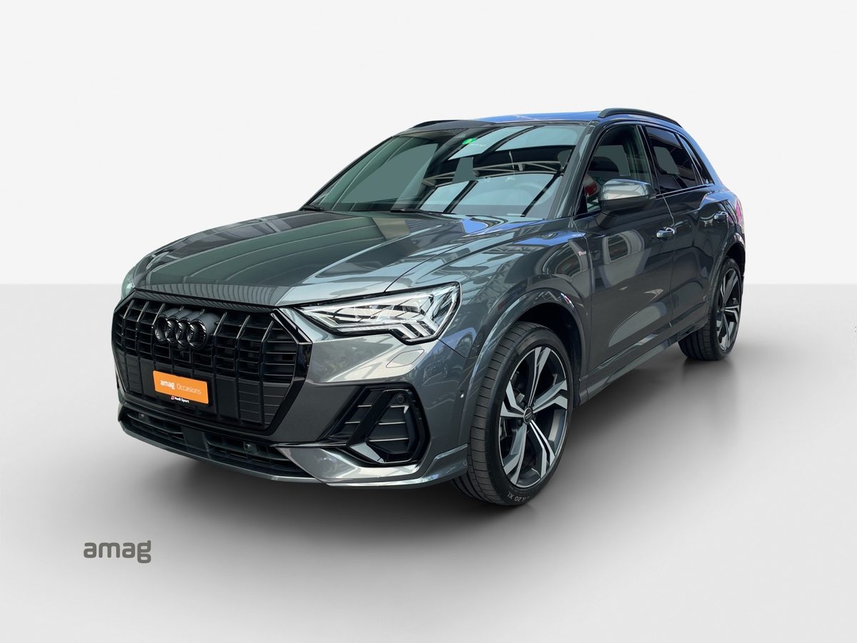 AUDI Q3 35 TFSI S line Attraction