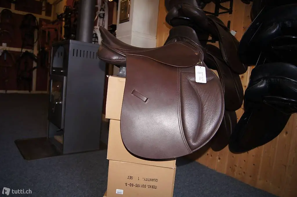  neuer Vielseitigkeitssattel VSS