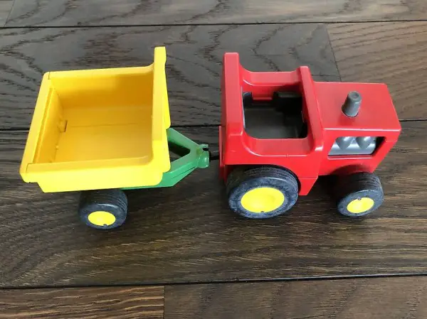 Playmobil Traktor mit Angänger