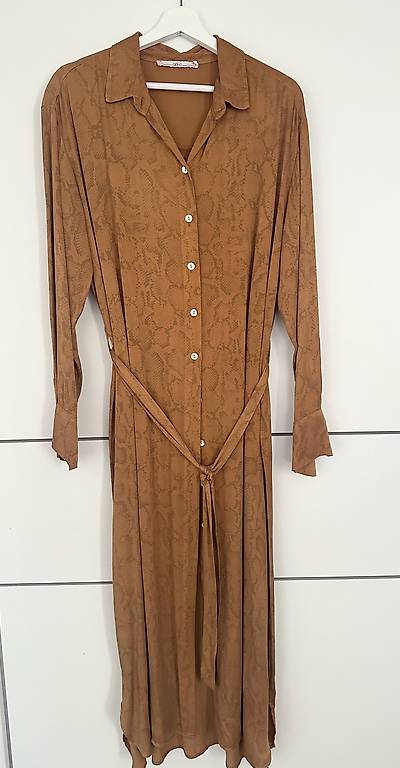 neublusenkleid. gr. 40/42