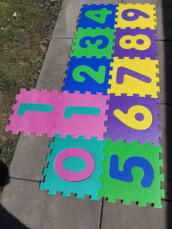 Bodenpuzzle / Kinderteppich