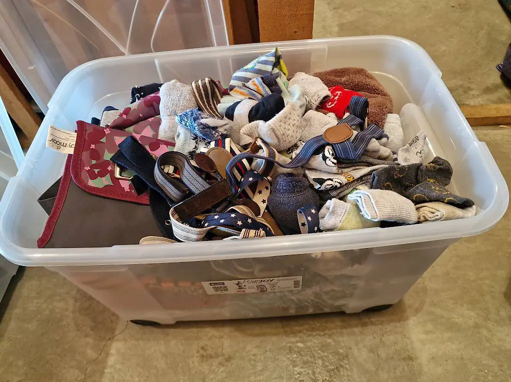 Jungen Babykleider Gr. 62/68