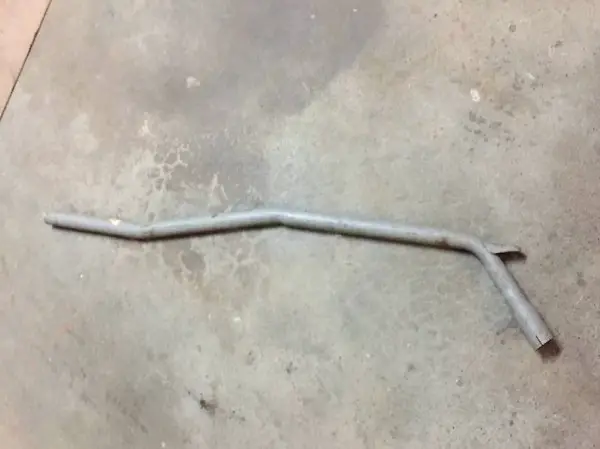 Hoserohr Auspuff zu Audi 80