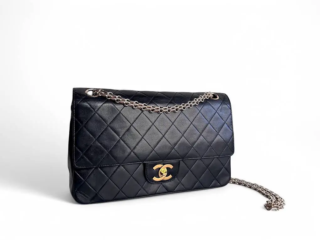 CHANEL Lambskin Medium Mademoiselle Double Flap Tasche
