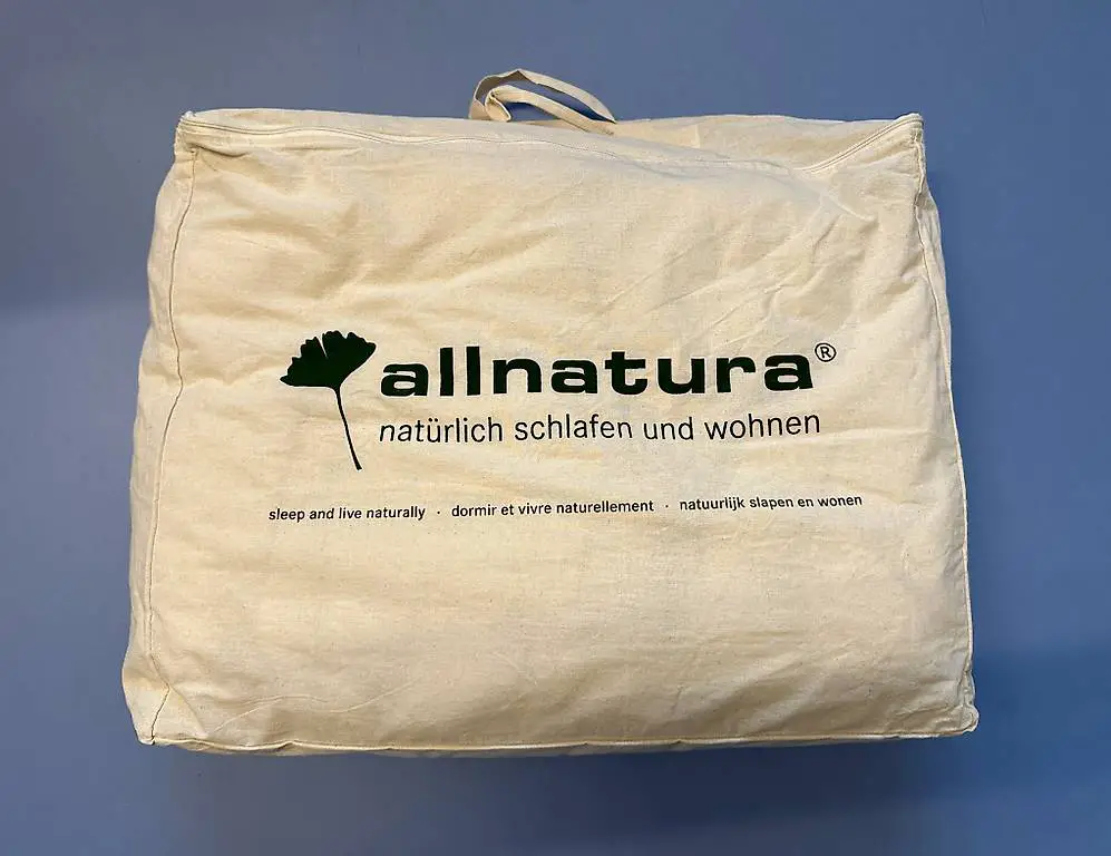 Neu: Allnatura Hanf Bettdecke leicht "Canapa"