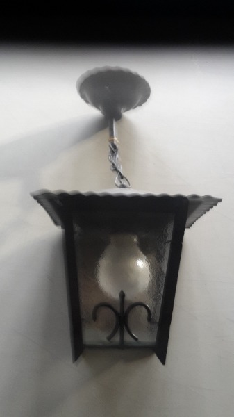 Alte Deckenleuchte aus Metall und Glas