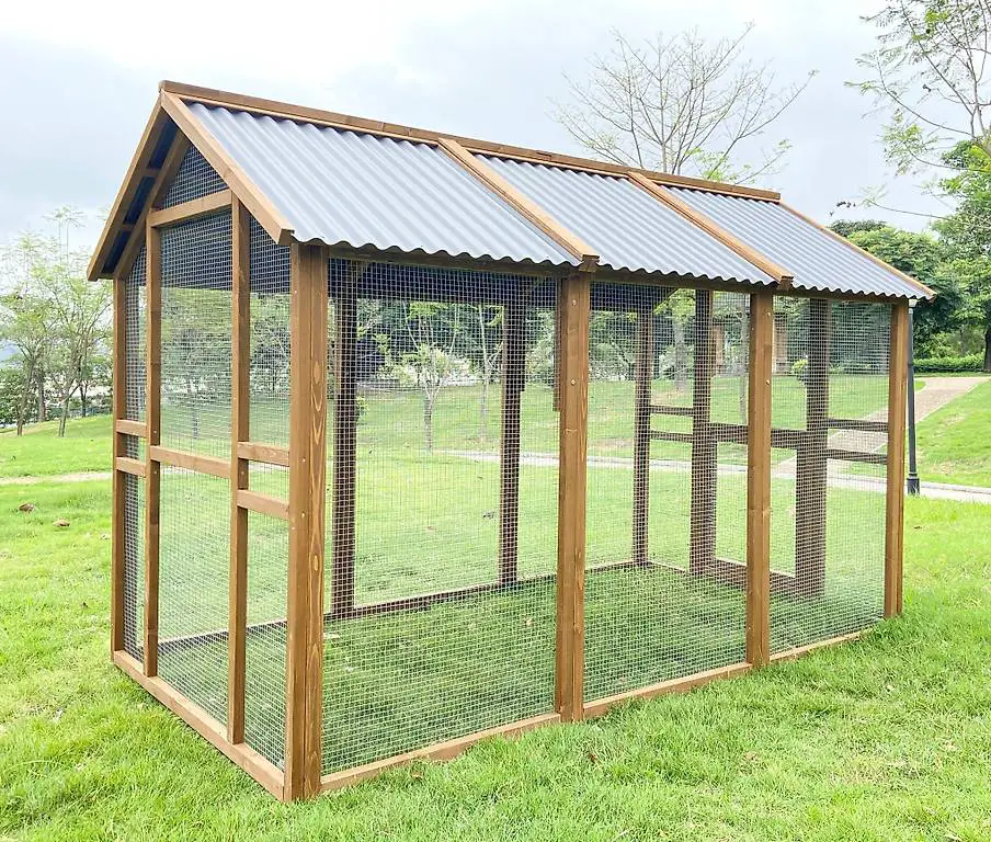 massives freilaufgehege tiergehege hühnerhaus hühnerstall ne