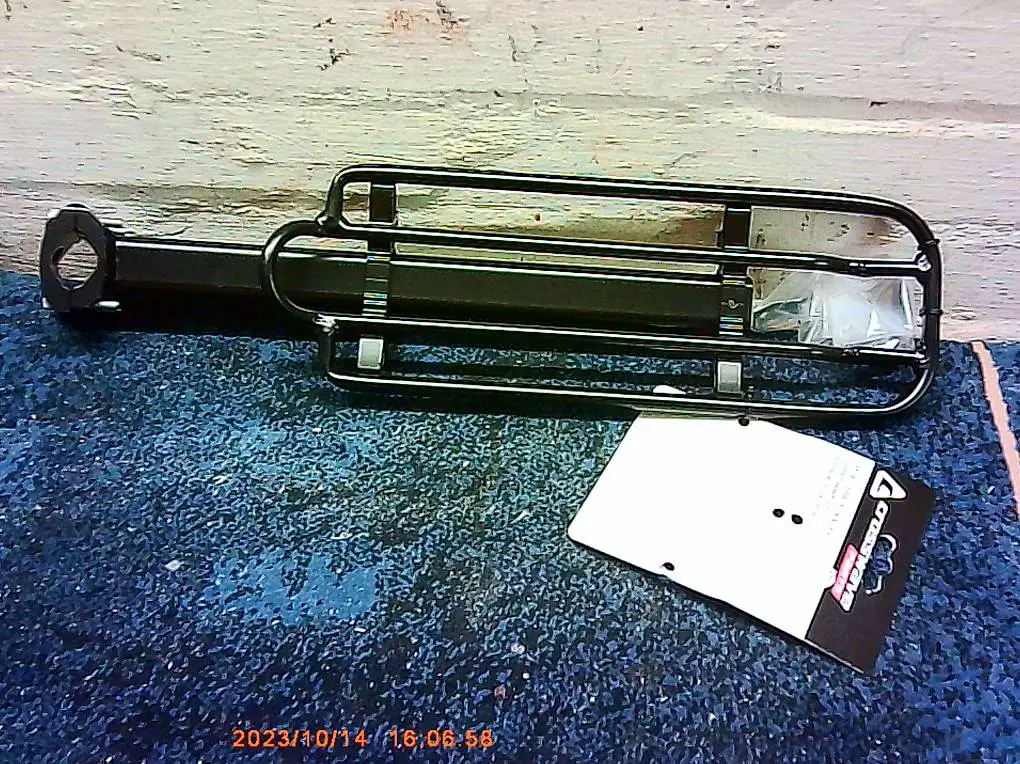 Sattelstützen Gepäckträger Alu