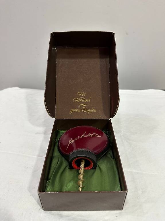 Lamborghini Korkenzieher - Der Schlüssel zum guten Tropfen