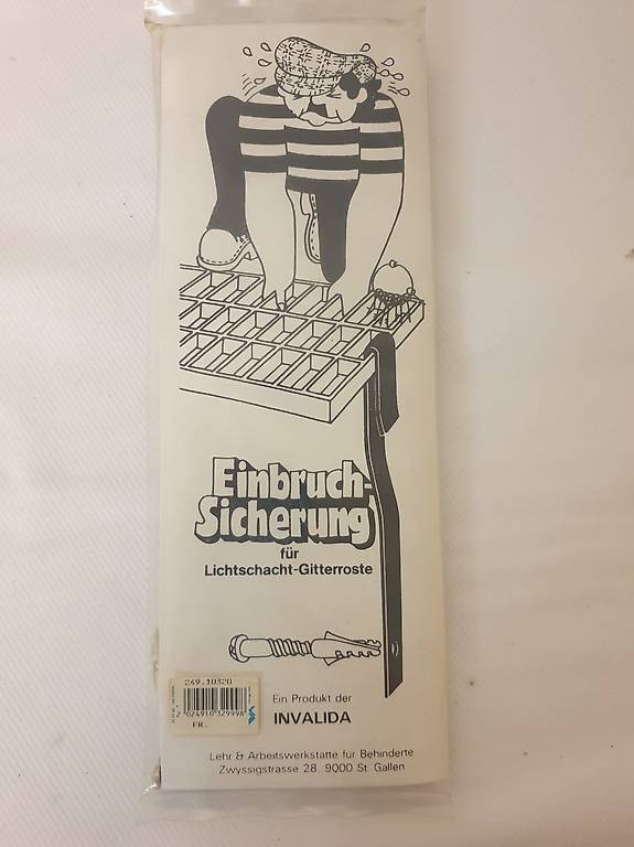 Einbruchsicherung für Lichtschachtroste, Neu & Original