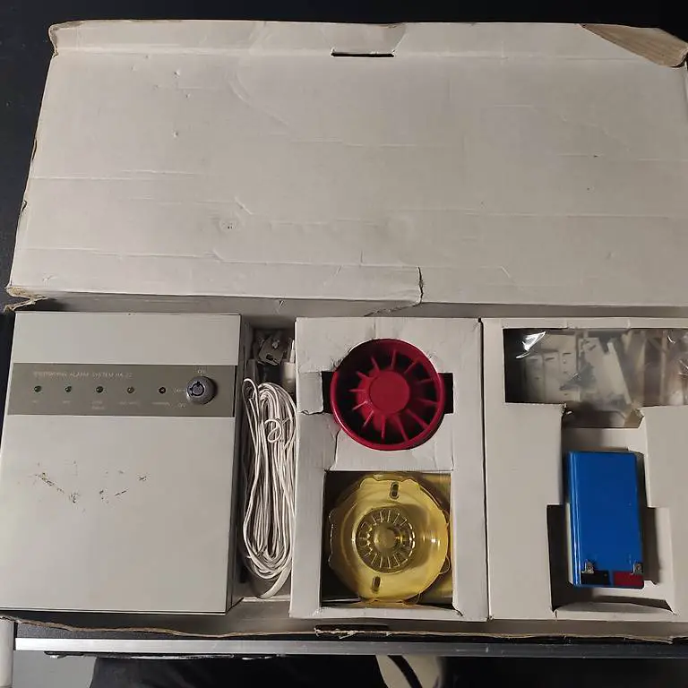 PAN International Heim - Alarm - Anlage für Büro und Haus