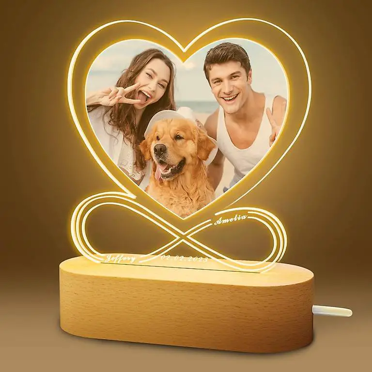 Personalisiertes Geschenk ¦ Herz & Schlaufe Fotoleuchte