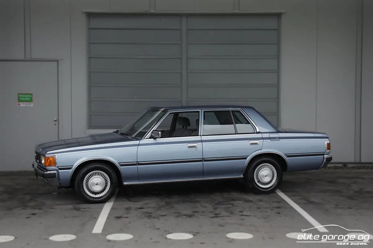 toyota crown 2800i dl
