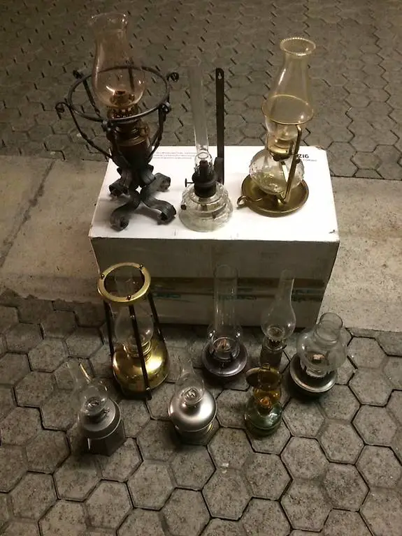 Petrollampen / Petroliumlampen Sammlung