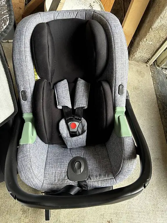 Babyschale ABC Design inkl Isofix