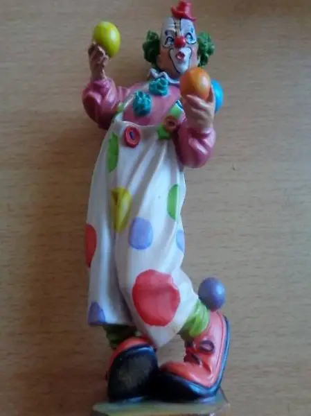 Circus Clown Jongleur / Holzgeschnitzt und Handbemalt