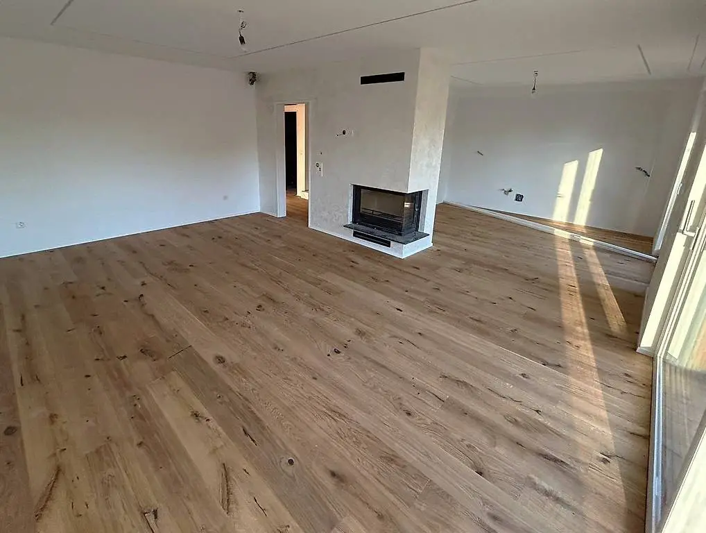 Parkett Landhausdiele150 Eiche Rustikal lackiert AUSVERKAUF