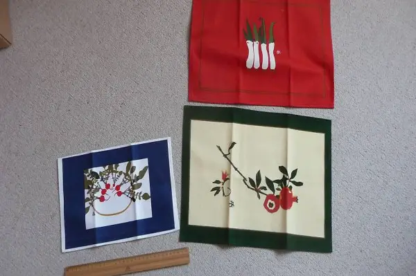 Drei kleine Tischtücher