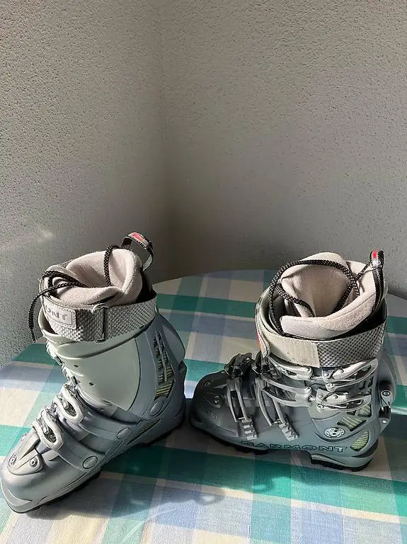 Tourenskischuhe Garmont Xena femme MM 267 Mondo 23,5=37