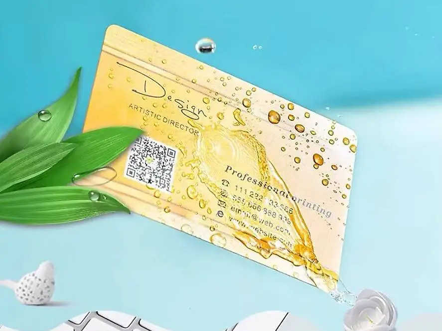 Visitenkarte aus Kunststoff mit eigenem Design