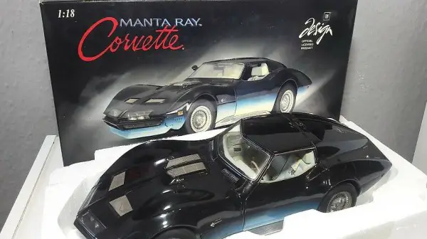 CHEVROLET MANTA RAY 1968 BLUE 1:18 AUTOART
