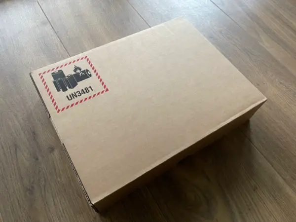 MacBook Air 13" 2024 M3 8C GPU / 256 GB / 8 GB Mitternacht