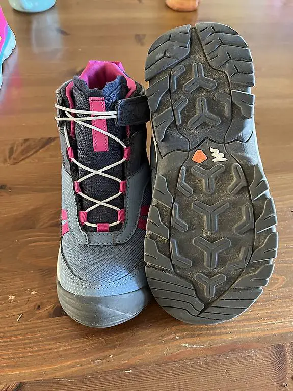 Trekkingschuhe Grösse 30