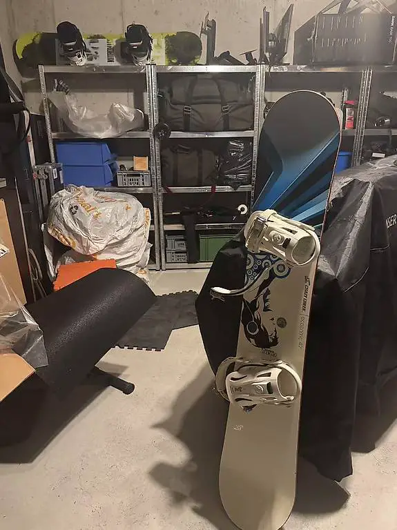 Snowboard