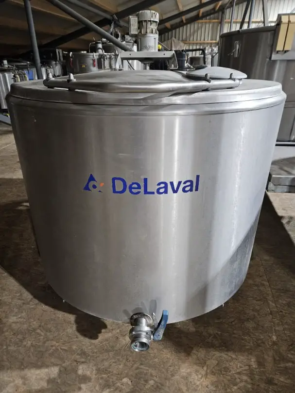 Milchtank 800 Liter mit Kühlung