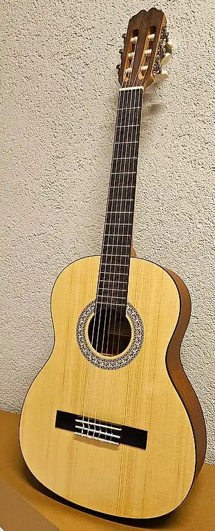 Kindergitarre ADMIRA Modell Alba 3/4-tel NEU