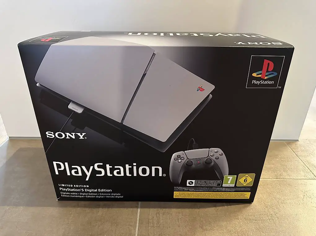 SONY PS5 - Slim Digital 30th Anniversary Edition I NEU & OVP