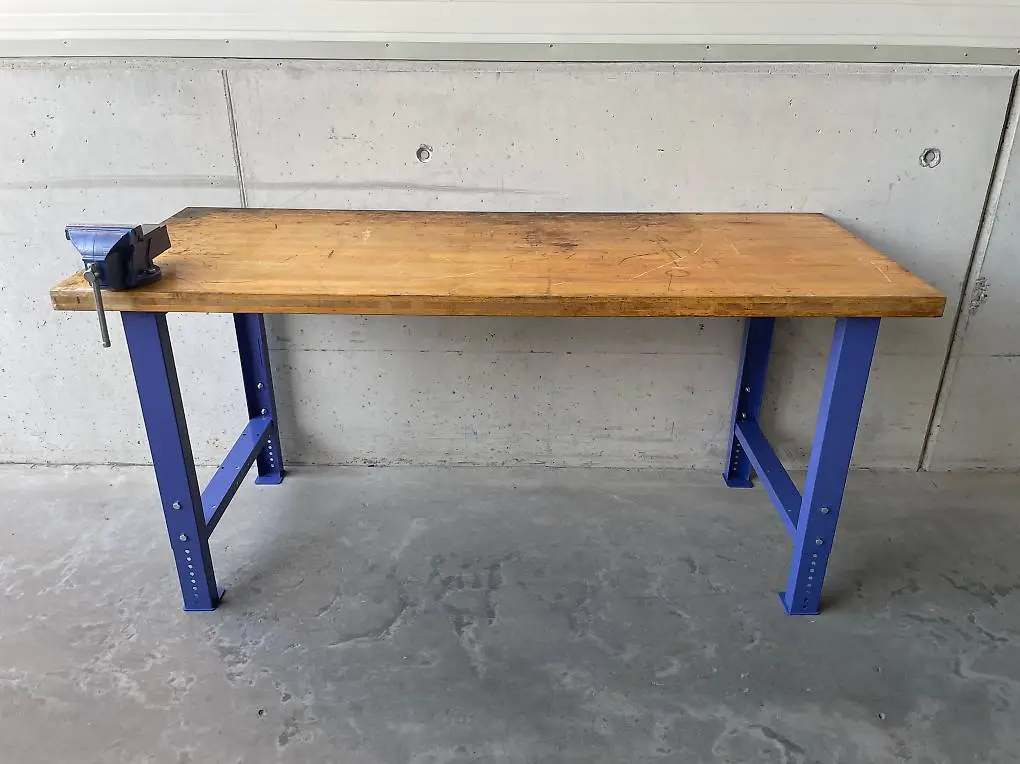 Lista Werkbank Buchenplatte 200x80x5 Höhenverstellbar