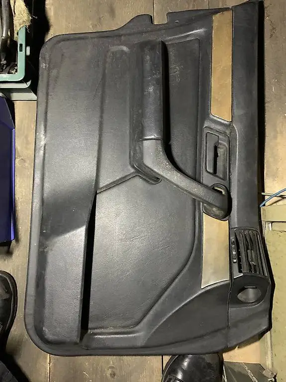 Bmw e34 Türpanel