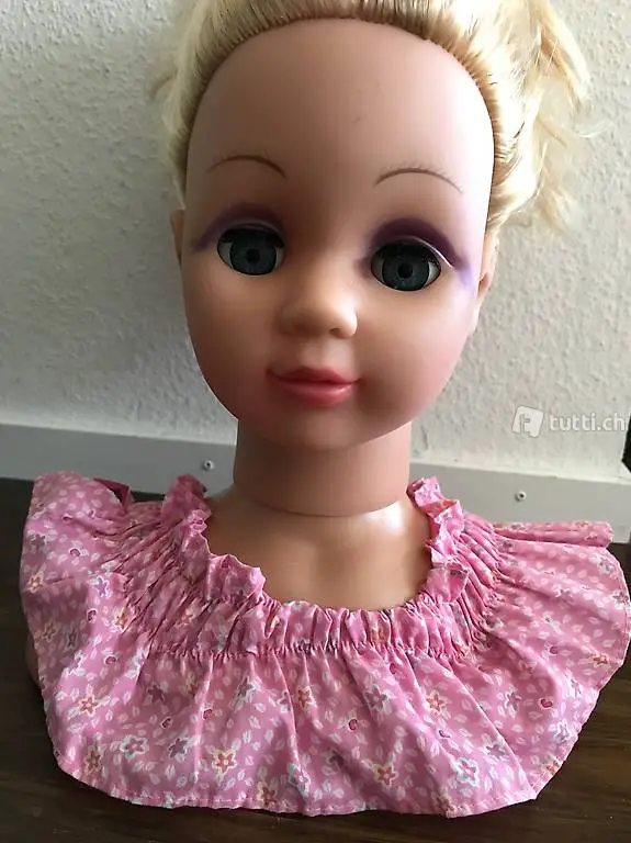 Schmink- und Frisierkopf, Spass non stop