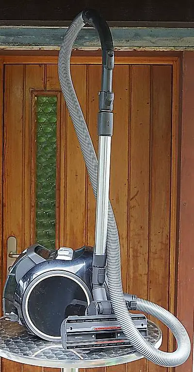 Miele Boost CX1 Beutelloser Staubsauger