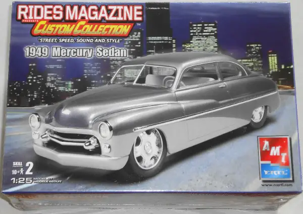 AMT Rides Magazine 1949 Mercury Sedan 1:25