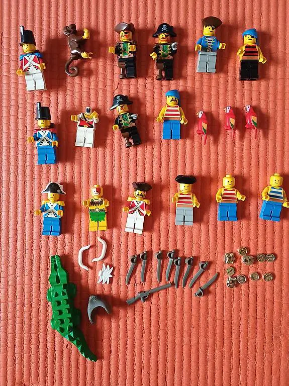 LEGO Piraten Minifiguren & Ersatzteile aus den 80/90er Jahre