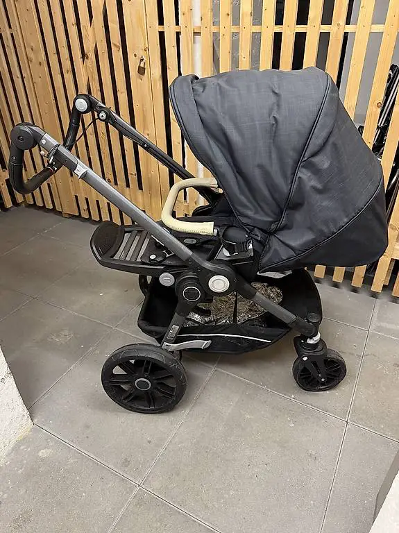 Teutonia Kinderwagen mit Babyschale