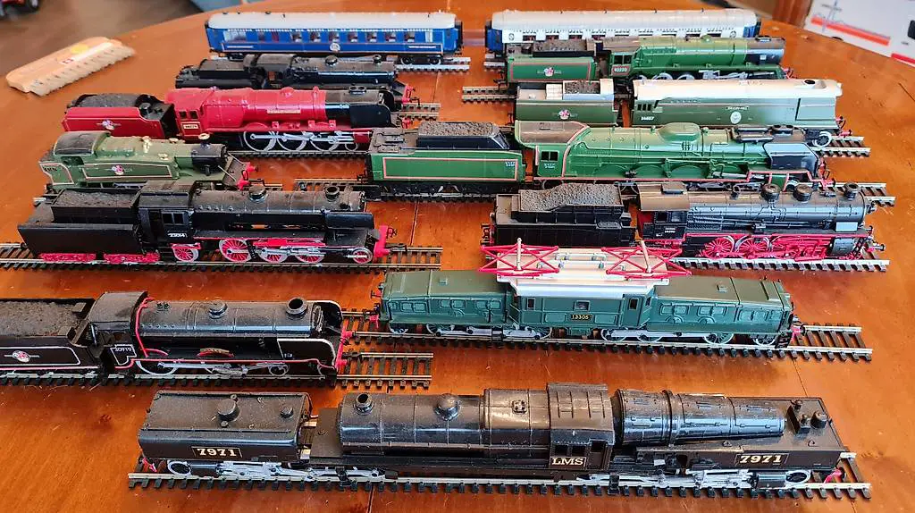 Train, zug locomotive, wagon HO