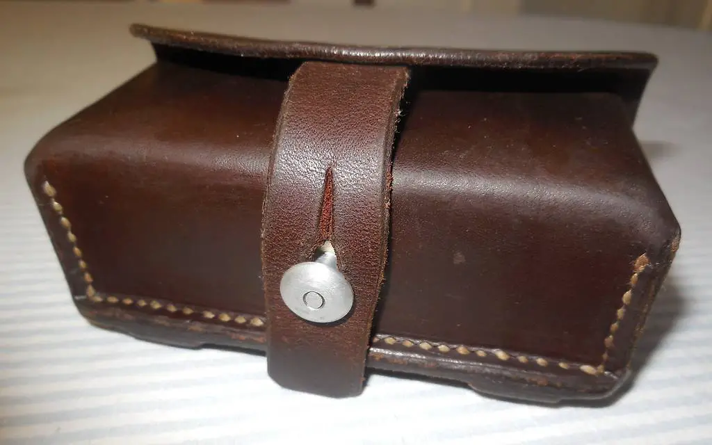 Militär Gürtel Ledertäschli Schweizer Armee