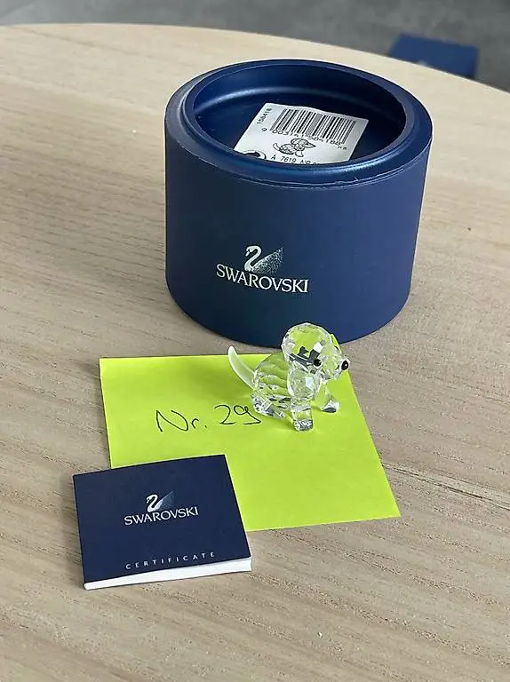 Swarovski Beagle sitzend 1990