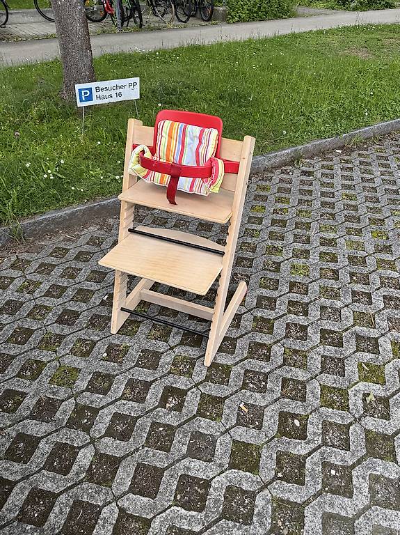 Tripp Trapp Stokke mit Kleinkindaufsatz