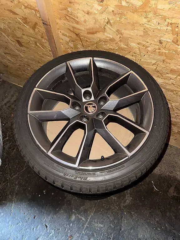 Skoda Octavia Kompletträder