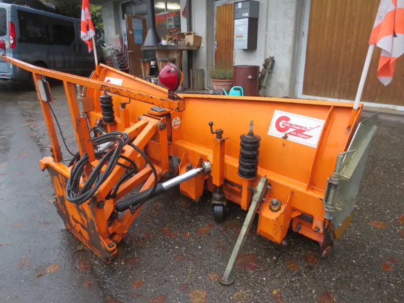 Schneepflug Zaugg G 22-260