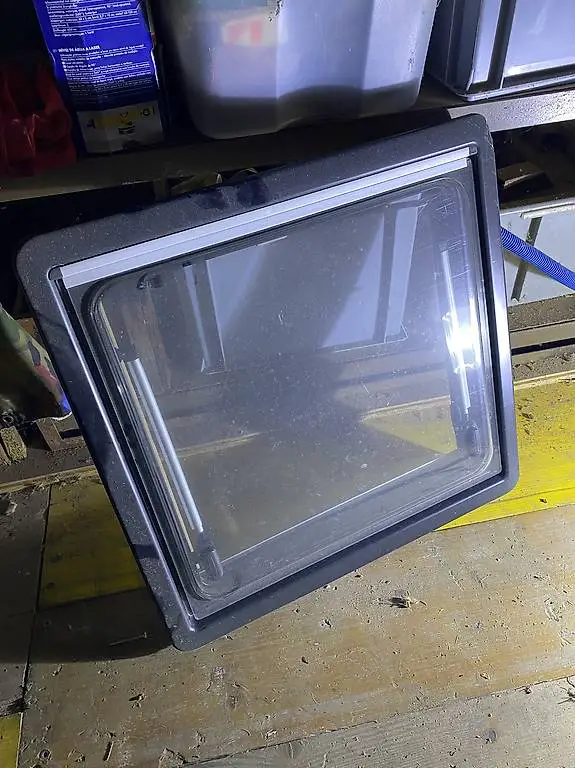 Fenster für Camper Expeditionsmobil Wohnmobil