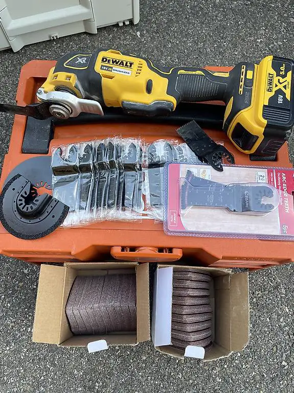 Fein / Multifunktionswerkzeug / Dewalt