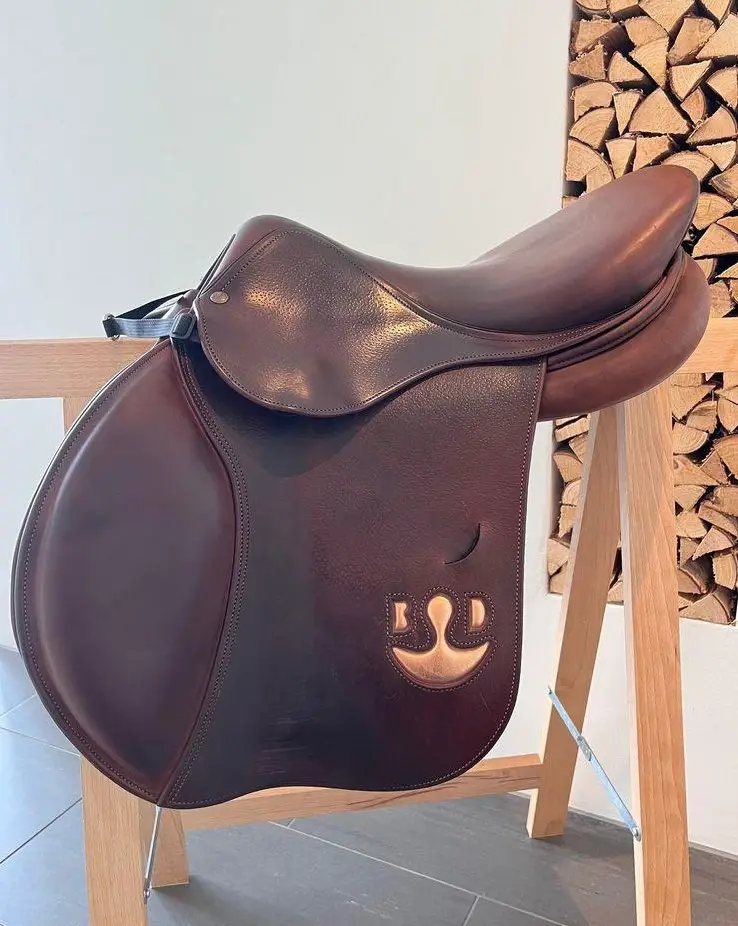 Springsattel Delgrange, braun, 17 Zoll zu verkaufen