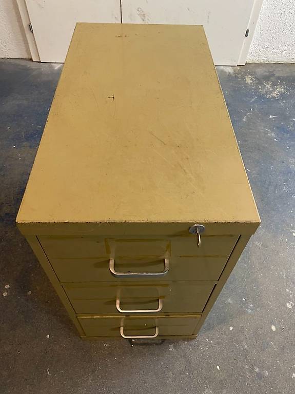 Werkzeugschrank / Schubladenschrank aus Metall